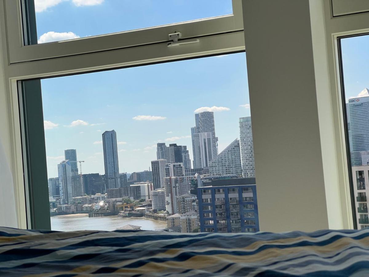 Ac Luxe Penthouse With Free Parking Lejlighed London Eksteriør billede