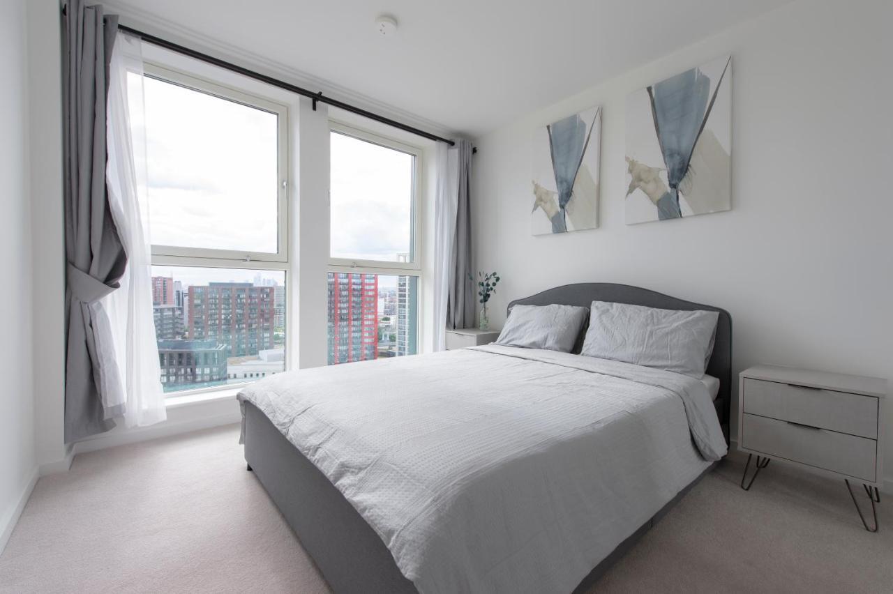 Ac Luxe Penthouse With Free Parking Lejlighed London Eksteriør billede