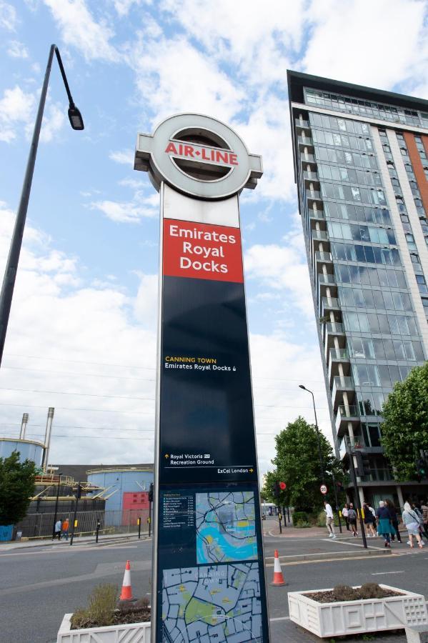 Ac Luxe Penthouse With Free Parking Lejlighed London Eksteriør billede