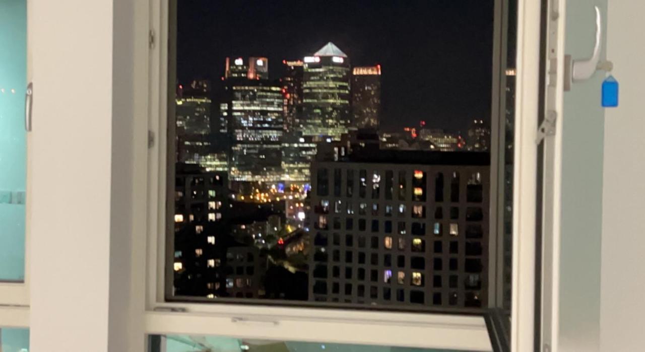 Ac Luxe Penthouse With Free Parking Lejlighed London Eksteriør billede