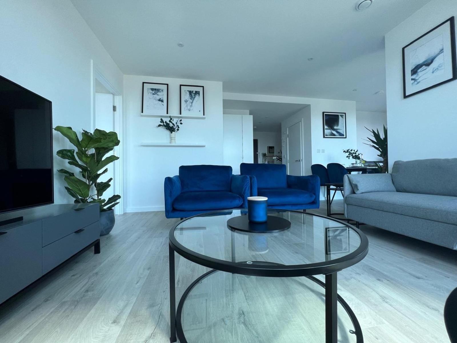 Ac Luxe Penthouse With Free Parking Lejlighed London Eksteriør billede